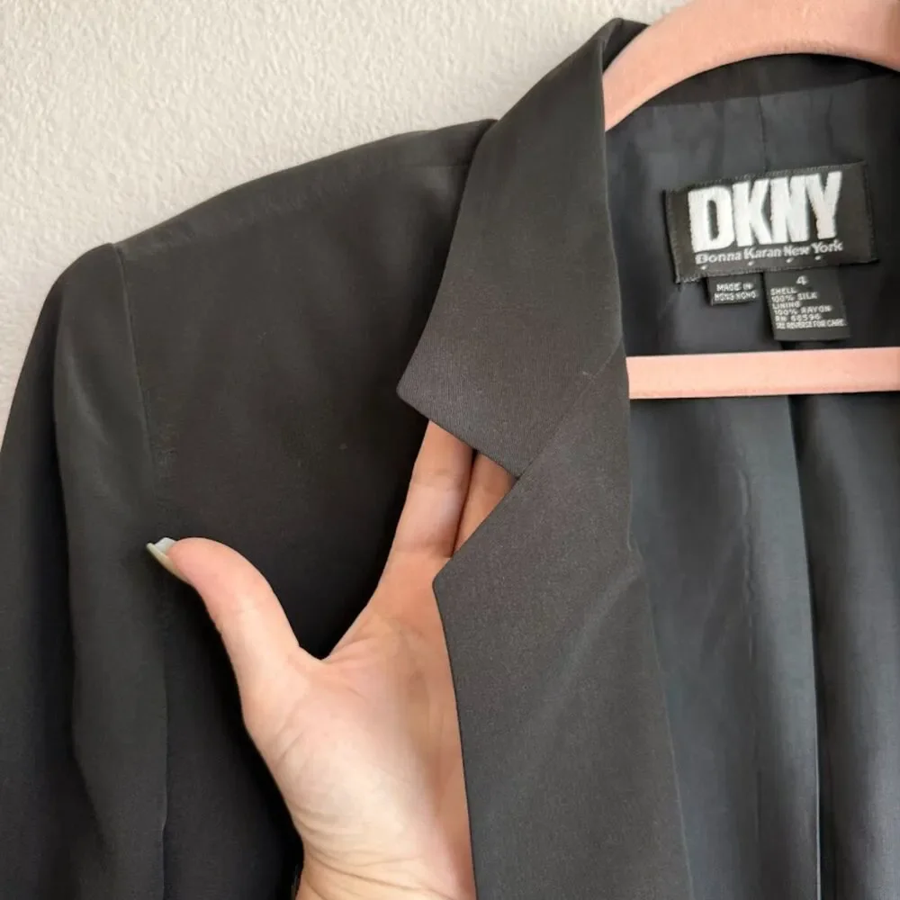 Vintage DKNY 100% Silk Notch Collar Blazer in Black with Gold Button size 4